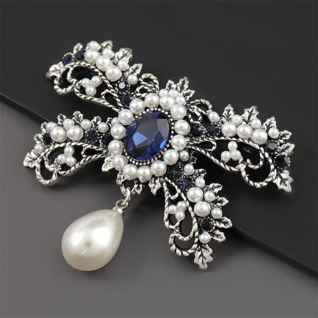 Legierung Strassstein Perlen Einlage Schleife Brosche Mädchen Süßer Pin Retro Pop Corsage Zubehör gray