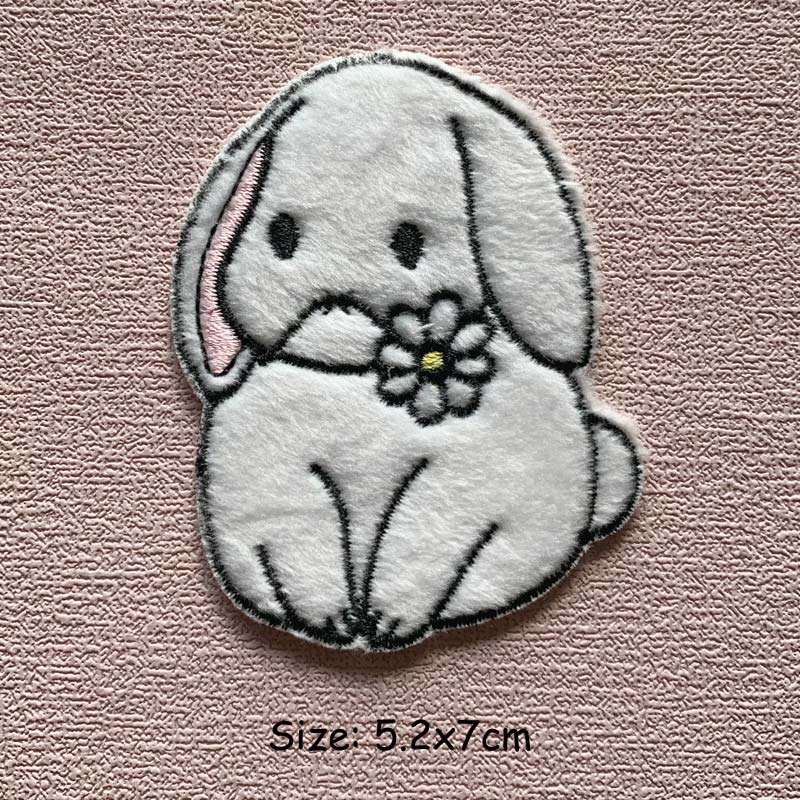 Kaninchen pelzige Kleidung Abzeichen Patches Stickerei Stoff selbstklebende Aufkleber auf Kleidung Kleidungsstück Zubehör neue Mode DIY Wärmeübertragung Aufkleber 5.2x7 cm