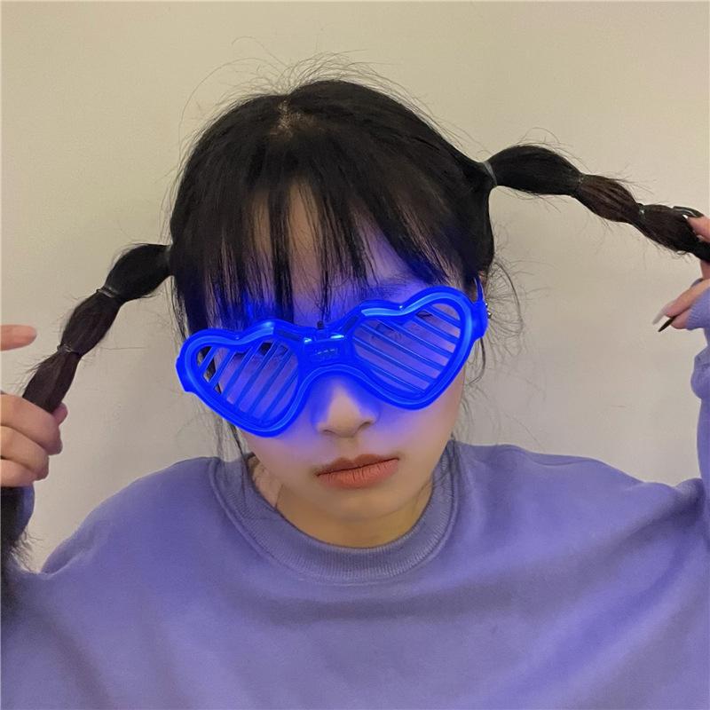 1 Stück Party Leuchten im Dunkeln Brillen Leuchten LED Brillen Neon Partygeschenke Sonnenbrillen für Kinder Erwachsene Partydeko blau