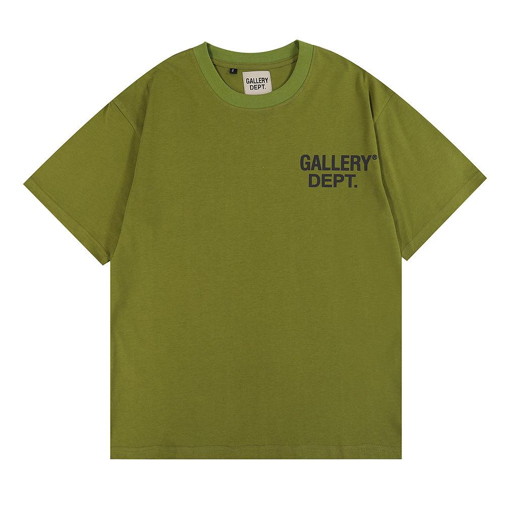Die neuesten saisonalen Styles von Gallery Dept: trendige Kurzarmshirts für Männer und Frauen, inspiriert von beliebten europäischen und amerikanischen Marken. Medium grün