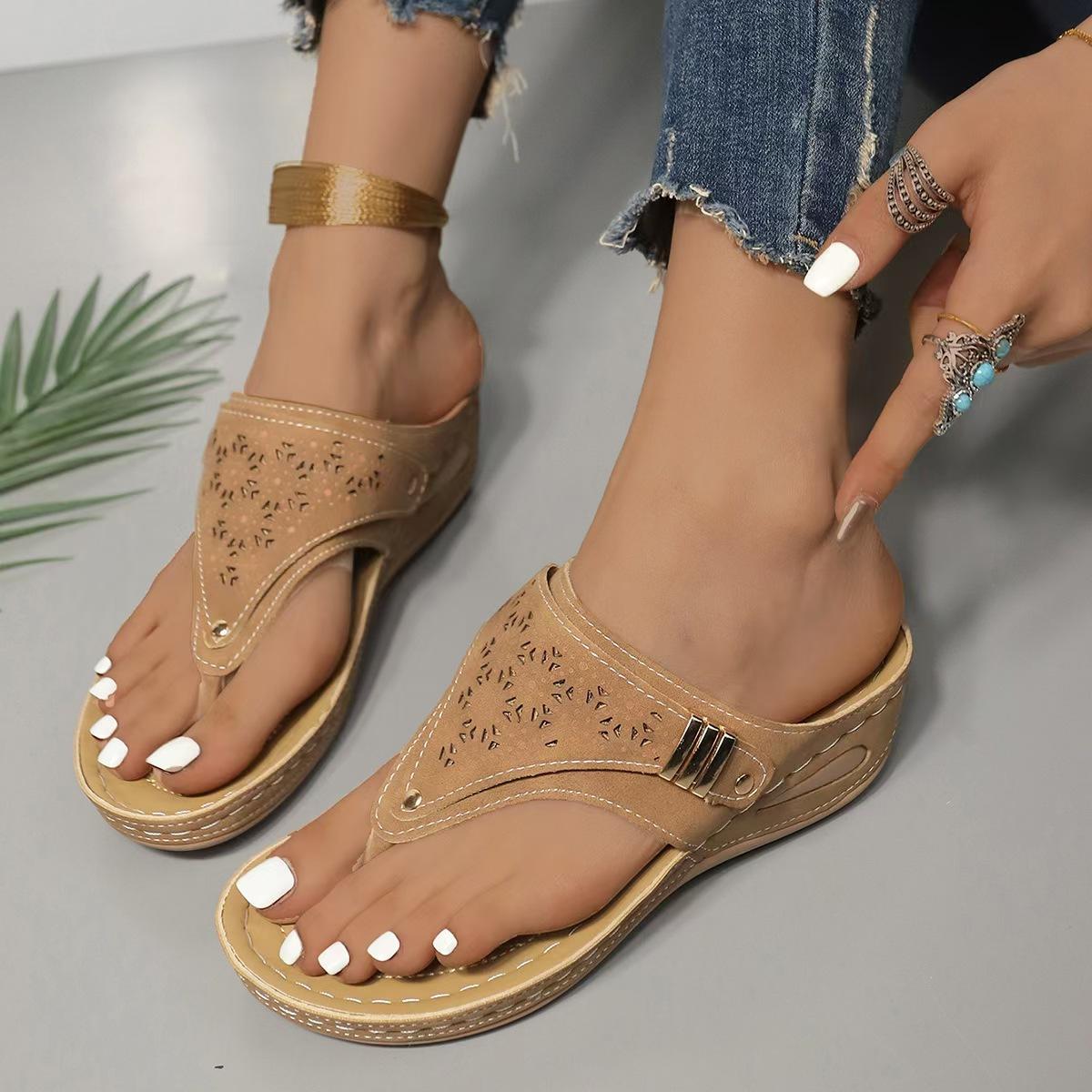 Damen Klobige Keilabsatz Zehentrenner Ausgeschnitten Dicke Sohle Zehenclip Sandalen Damen Sommer Rutschfeste Plateau Badeschuhe 36 braun