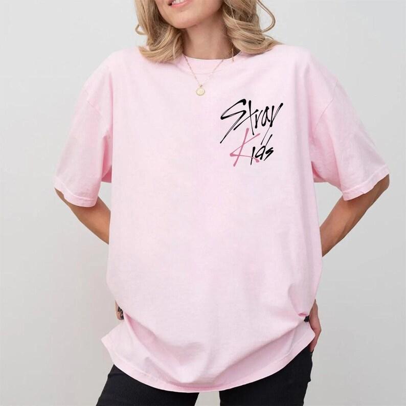 Stray Kids T-Shirt mit zwei Seiten, Stray Kids K-Pop-Shirt, Straykids-Shirt, Geschenkideen für K-Pop-Fans, Straykids-Geburtstagsshirt, K-Pop-Shirt für Kinder und Jugendliche M blau