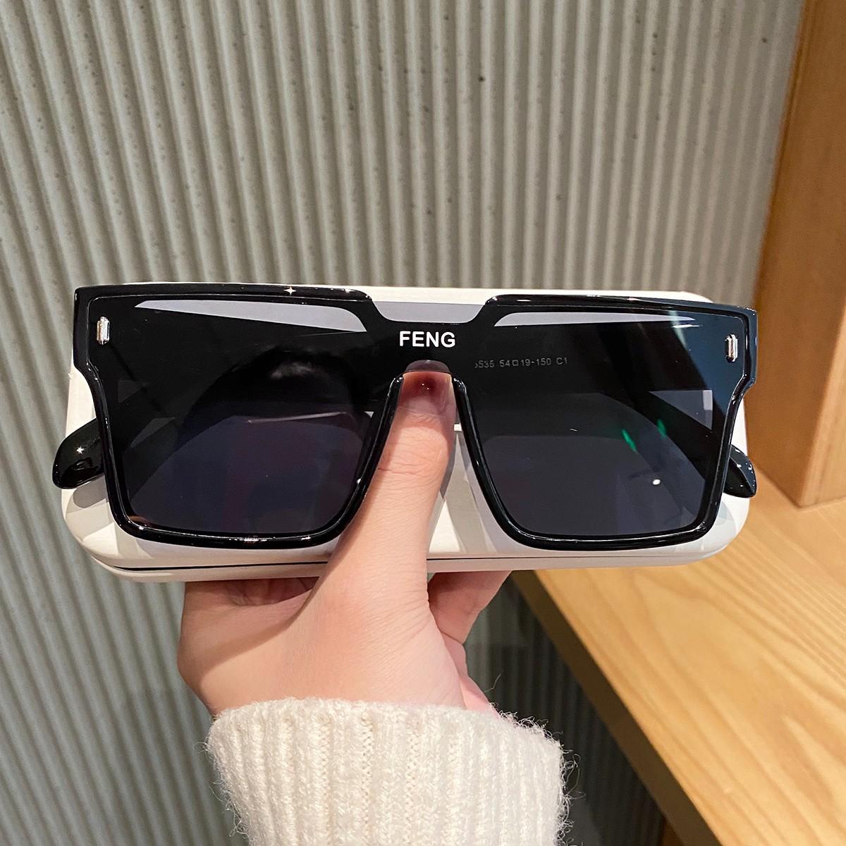 Einteilige winddichte Sonnenbrille mit großem Rahmen für Damen, Retro-gelbe Brille für Herren und UV-Schutz-Sonnenbrille zum Autofahren. glasses case + glasses cloth schwarz