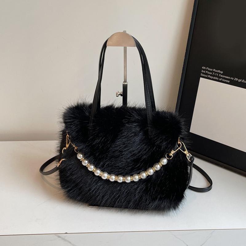 Yogodlns Wintermode Kunstfell Umhängetaschen für Damengeschenk, Perlenketten-Dekor Schultertasche, Damen Handtaschen Top-Henkeltasche 24x11x16cm schwarz