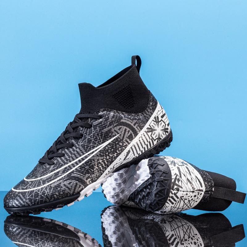 Neue Lange Nägel Gebrochene Nägel Fußballschuhe für Herren und Damenfussballschuhe Quelle AG Fußballschuhe 43