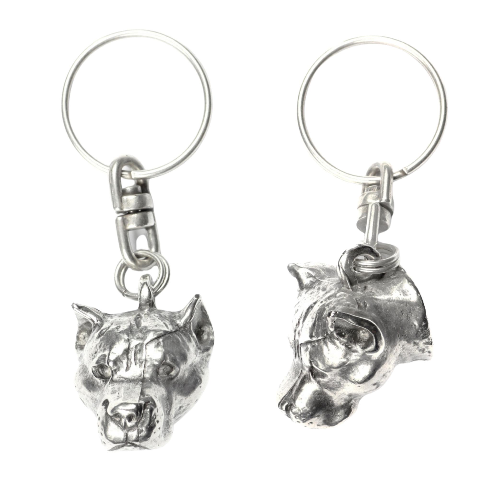 American Staffordshire Terrier, Amstaff - Versilberter Anhänger mit Hund in dekorativer Box, Handtaschen-Dekoration, Rucksack-Anhänger der Marke Art-Dog silber