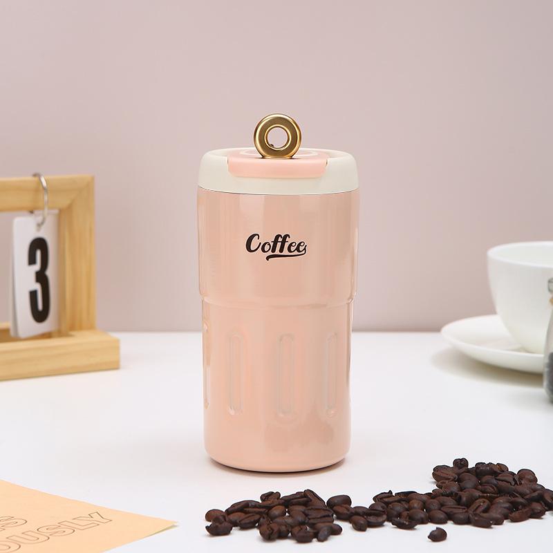 Neues LED-Display Warmer Doppelwandiger Getränke-Kaffeebecher Kreativer Edelstahl-Thermosbecher Seil Tragbar Mode Begleitbecher 500ml