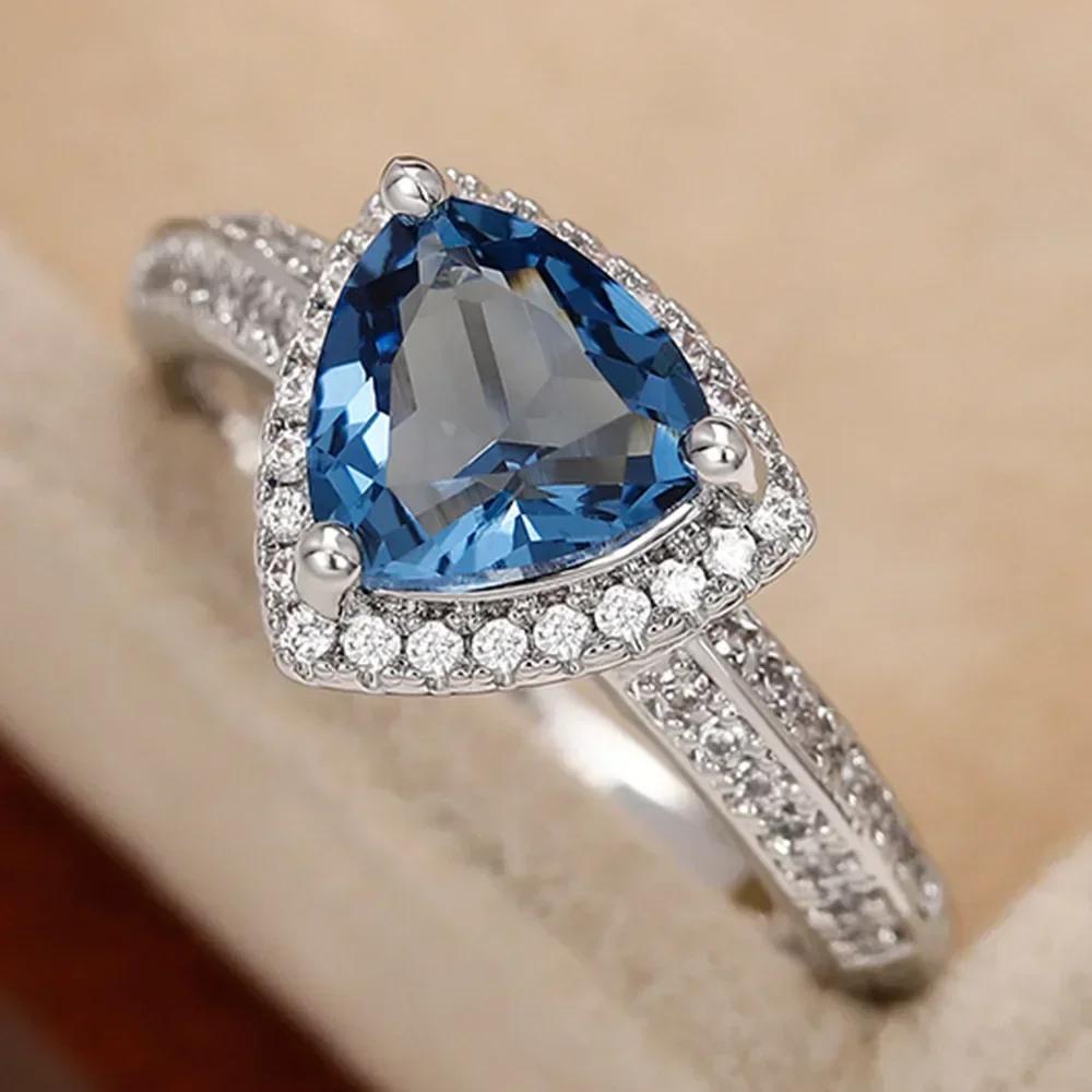Geschenk Ring Damen Hochzeits Trend Liebe Schmuck, Dreieckige Geometrie Blaue Kubische Zirkonia Wunderschöner Jahrestags Party Schmuck 10