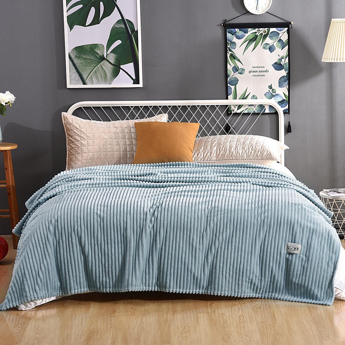 Fleece-Überwurfdecke, gestreift, superweich, Flanelldecke, solide, Winterbett, Sofabezug, Tagesdecke, Reisen 180*200cm hellblaue