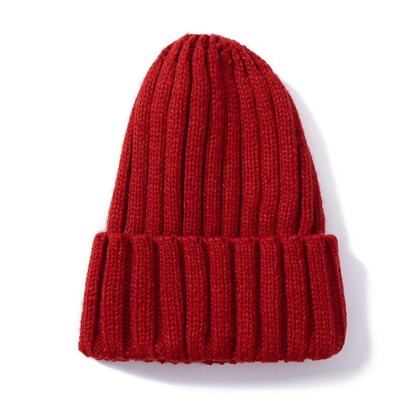Klassische tägliche Damen-Wintermütze, einfarbig, warm, weich, Hip-Hop-Herbst-Strickmütze, kanadische Farben, Streetwear, Beanies-Kappe 54cm-58cm rot