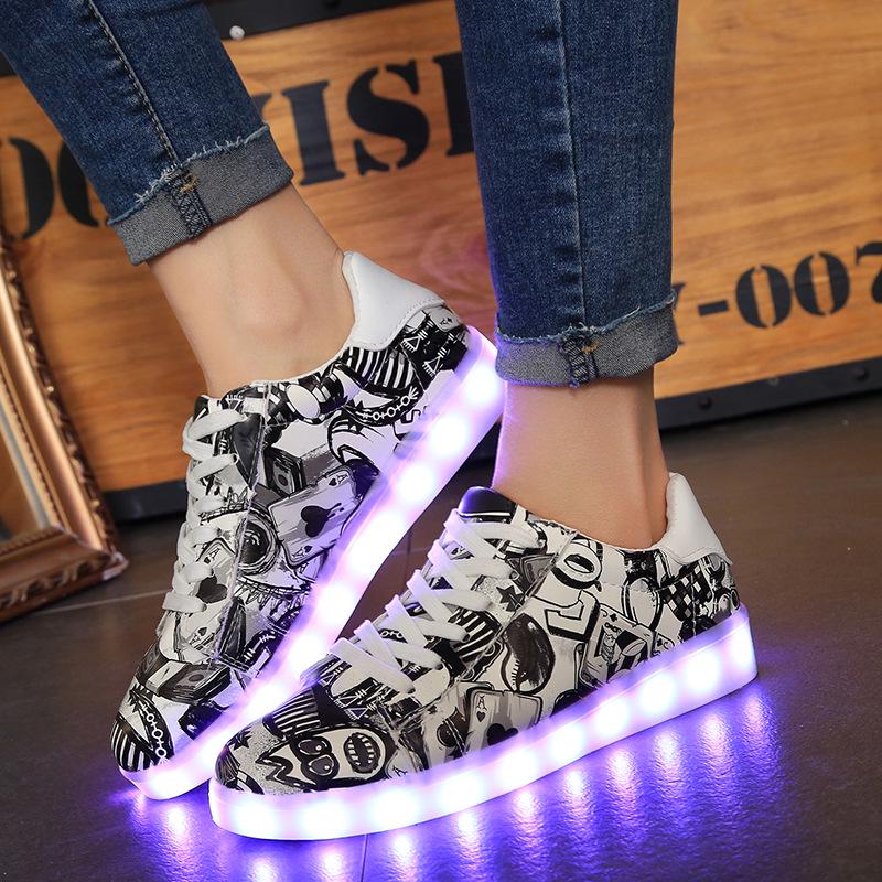 Mode LED Leucht Paar Schuhe Männer Frauen Casual Leuchten Schuhe Liebhaber Turnschuhe USB Aufladbare Leuchtende Schuhe 42 grau