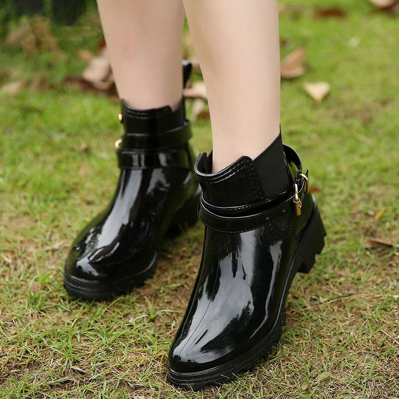 Frauen Mode Regen Stiefel Spitz Weibliche Stiefel Gummi Schuhe Damen Regen stiefel Casual Feste Stiefel 39 schwarz