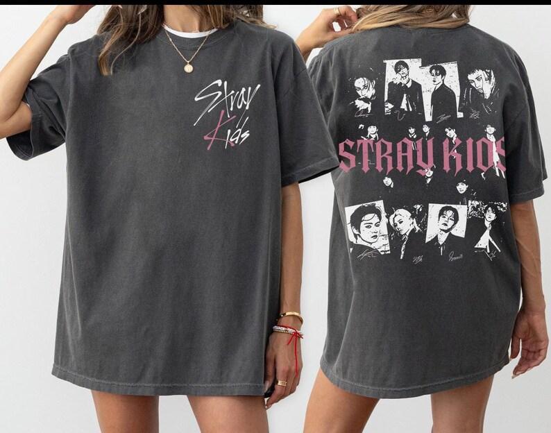 Stray Kids T-Shirt mit zwei Seiten, Stray Kids K-Pop-Shirt, Straykids-Shirt, Geschenkideen für K-Pop-Fans, Straykids-Geburtstagsshirt, K-Pop-Shirt für Kinder und Jugendliche XL weiß