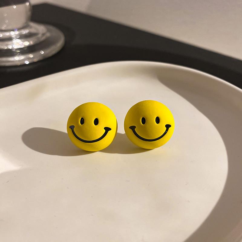 Koreanische Persönlichkeit Smiley-Gesicht Ohrringe Gelbe Süße Ohrringe Temperament Design Ohrringe Großhandel Damen