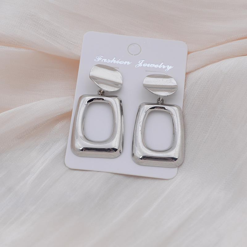 Einfache Aussage Quadratische Tropfen Ohrringe für Weibliche Gold Silber Modische Silber Nadel Geometrische Ohrringe Frauen Beliebte Ornamente silber