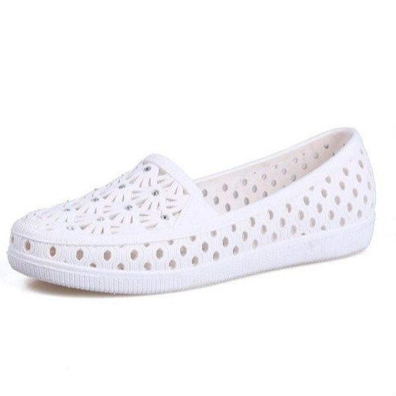 Sommer Sandalen Loch Schuhe Atmungsaktive Hohl Weiche Bequeme Schuhe Krankenschwester Schuhe Mutter Schuhe Schwangere Frauen Schuhe Arbeitsschuhe Frauen 38