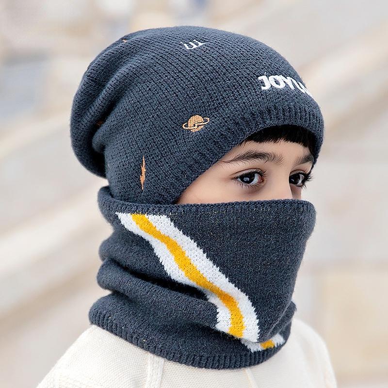 Kinder Wintermode Strickmütze Lässiger winddichter warmer Schal + Pullover Mütze Brief Junge Mütze grau