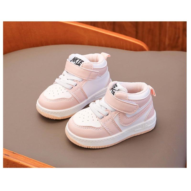 Kindersportschuhe Jungen und Mädchen Board-Schuhe 2022 Frühling und Herbst Jungen Babyschuhe einzelne Schuhe Kleinkindschuhe kleine weiße Schuhe 19 rosa