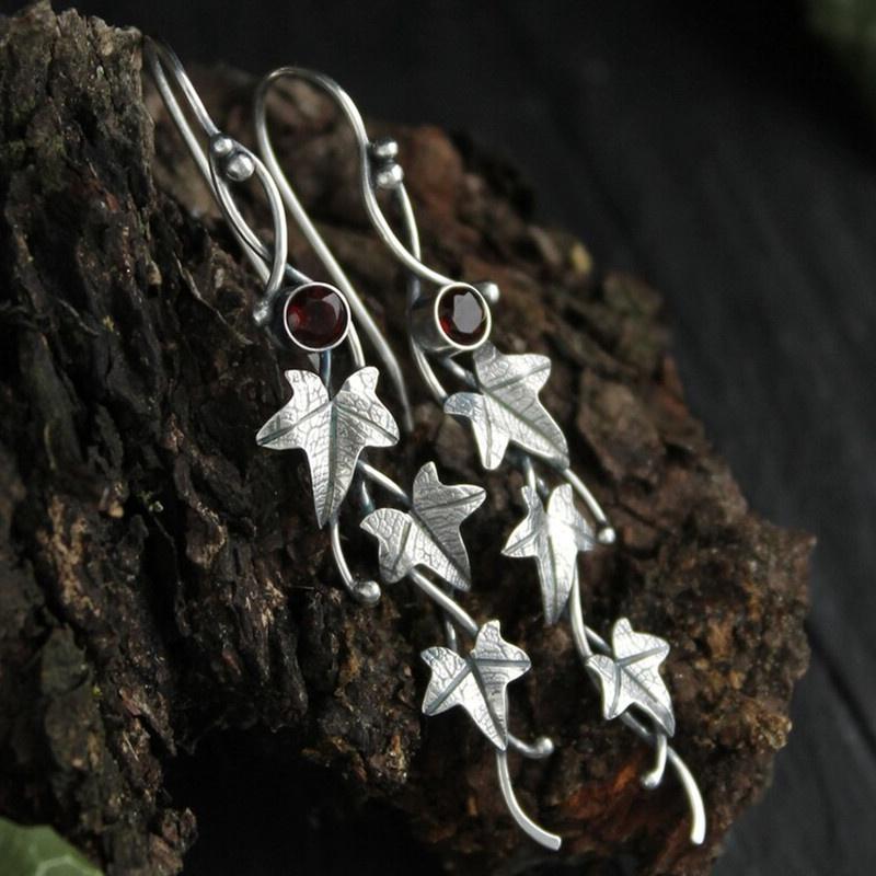 Silber Farbe Ohrringe Efeu Ohrringe Botanischer Schmuck Pflanzen Ohrringe Blatt Unregelmäßiges Design Retro Ohrring Frauen Neu dunkelrote