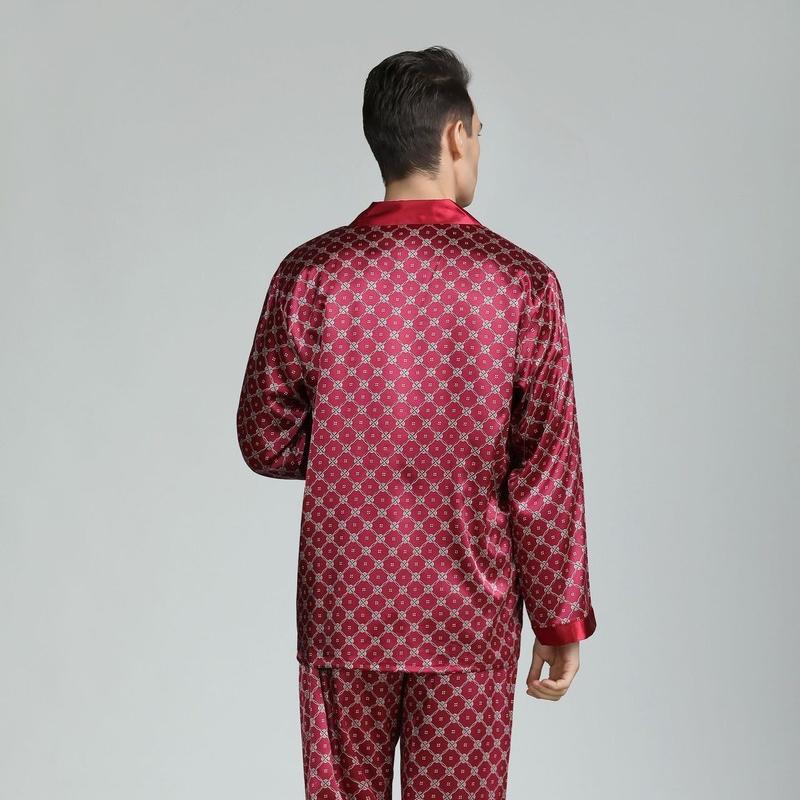 2025 Neues langärmeliges Herren-Pyjama-Set aus Seidensatin mit klassischem Aufdruck, luxuriöses seidiges Pyjama-Nachtwäsche-Set L dunkelrote