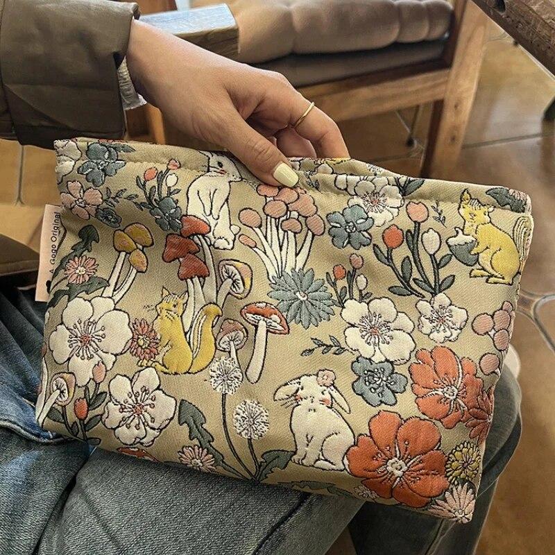 Modische bestickte Jacquard-Clutch-Make-up-Tasche, Kosmetiktasche, Reise-Toilettenartikel, Hautpflegeprodukte, Organizer, Make-up-Zubehör One Size beige