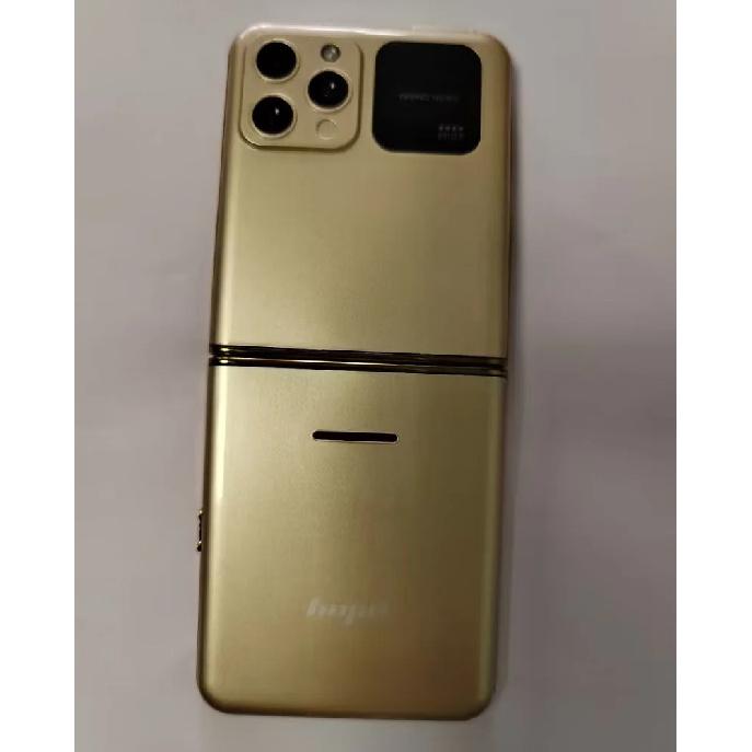 Neues Klapphandy 4 SIM-Karten Kurzwahl Magische Stimme LED-Taschenlampe MP3 FM-Radio 2,4 HD-Bildschirm 2G GSM Entsperrtes Mobiltelefon gold