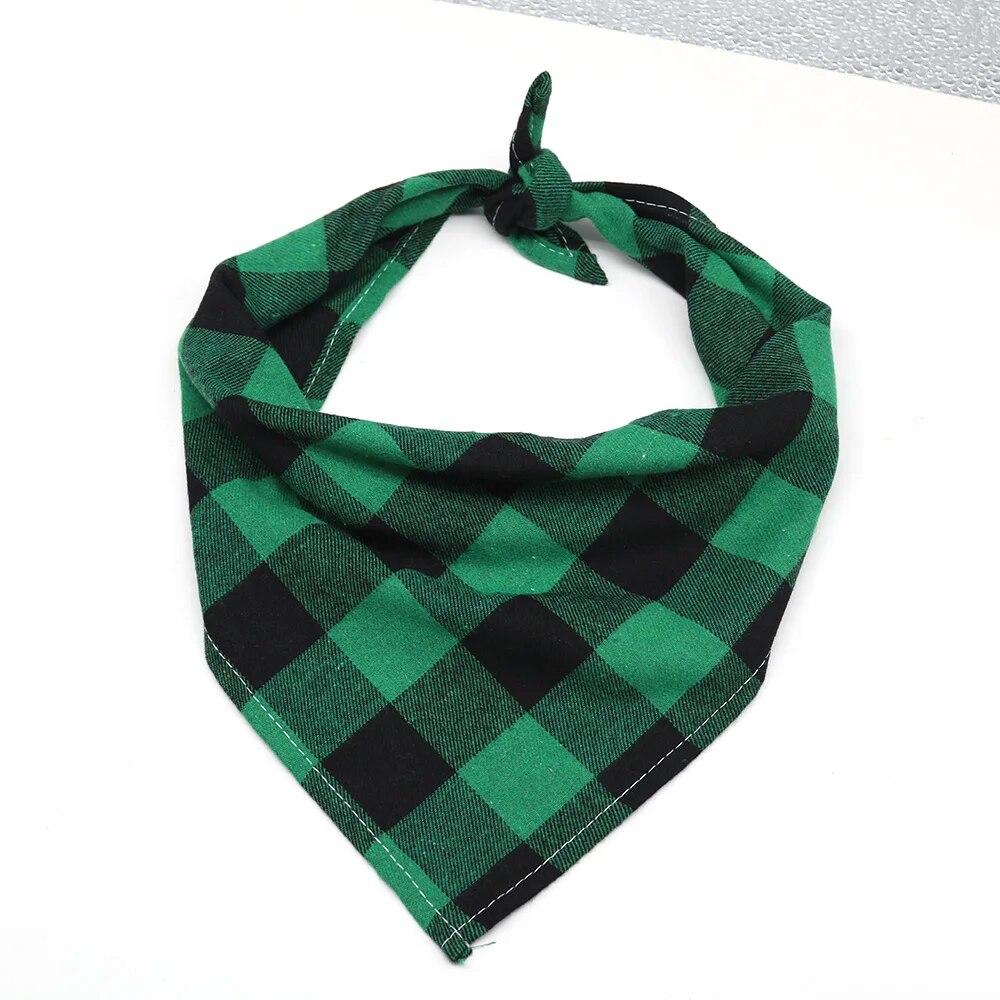 1 Pcs Große Plaid Bandana Für Dag Dick Hund Haustier Bandanas Schal Winter Baumwolle Haustier Liefert Hund Zubehör Mode Hund bandanas 48x34x34cm grün