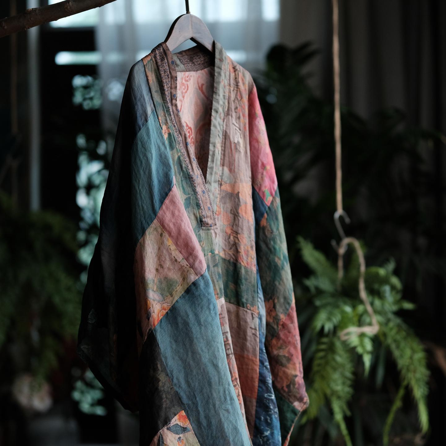 Johnature Damen Vintage Kleider Frühling Chinesischer Stil V-Ausschnitt Fledermausärmel Patchwork Farbe Locker Damenkleider One Size bunt