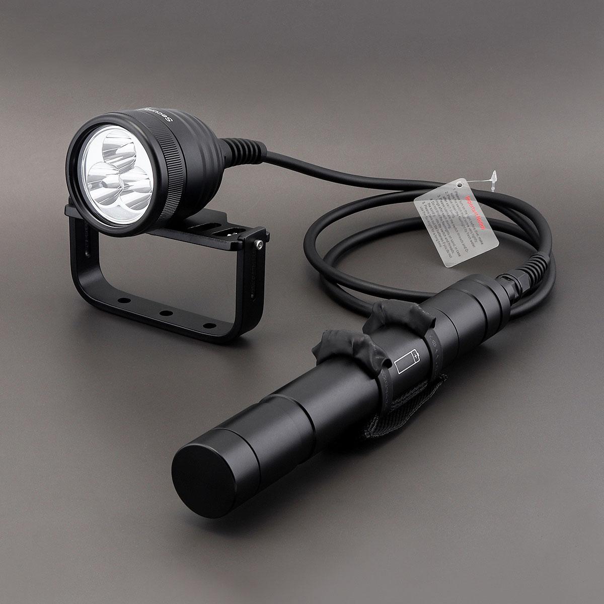 SecurityIng DF06 3000 lm 200 m Unterwasser-IP68 wasserdichte Tauchtaschenlampe für technisches Tauchen/Wracktauchen/Höhlentauchen mit 3,9 Fuß Kabel