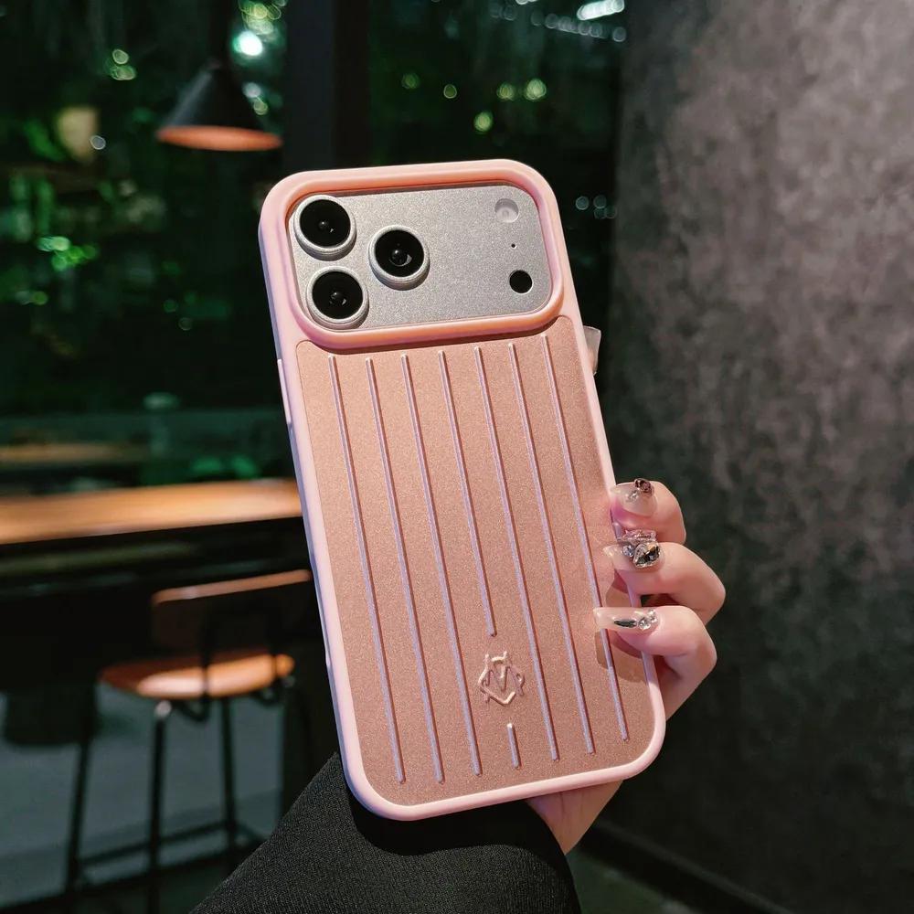 RIMOWA Hülle für iPhone 17 Pro Titan 61 beige