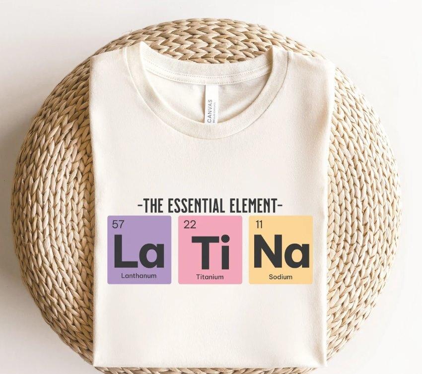 Latina Geschenk T-Shirt, Chicana Shirts, Latina Power Tanktop, Geschenk für Latina, Gebildet L