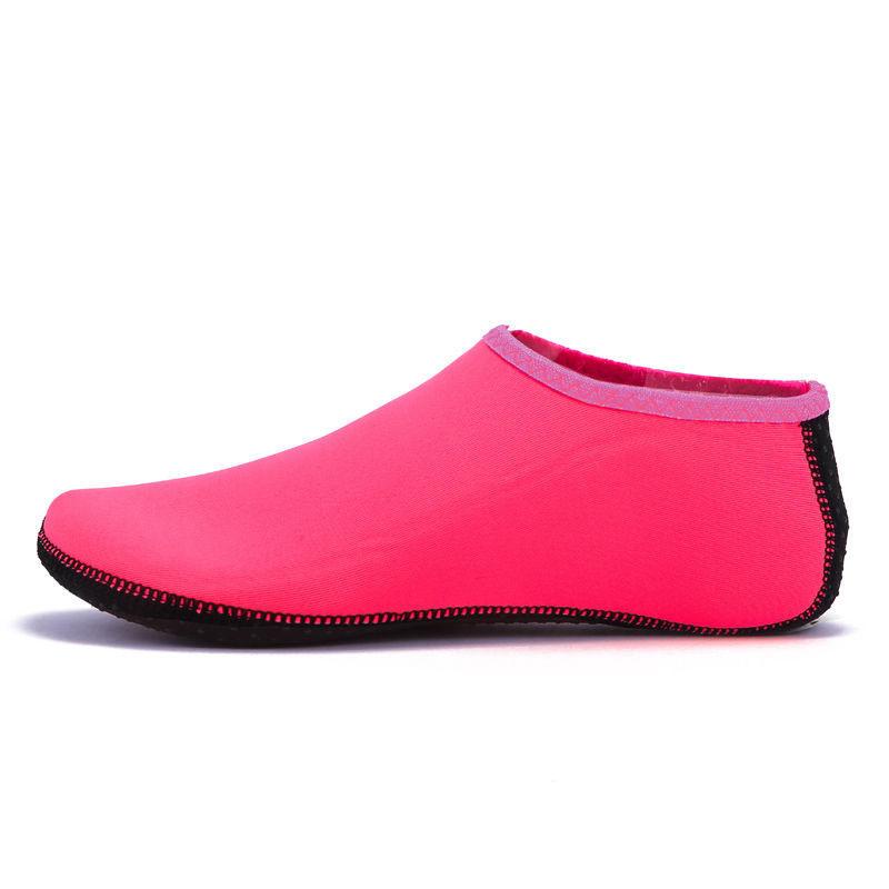 Unisex Wasserschuhe Schwimmen Tauchen Socken Sommer Aqua Strand Sandale Flachschuh Meer rutschfeste Sneaker Socken Slipper für Männer Frauen L(38-39)