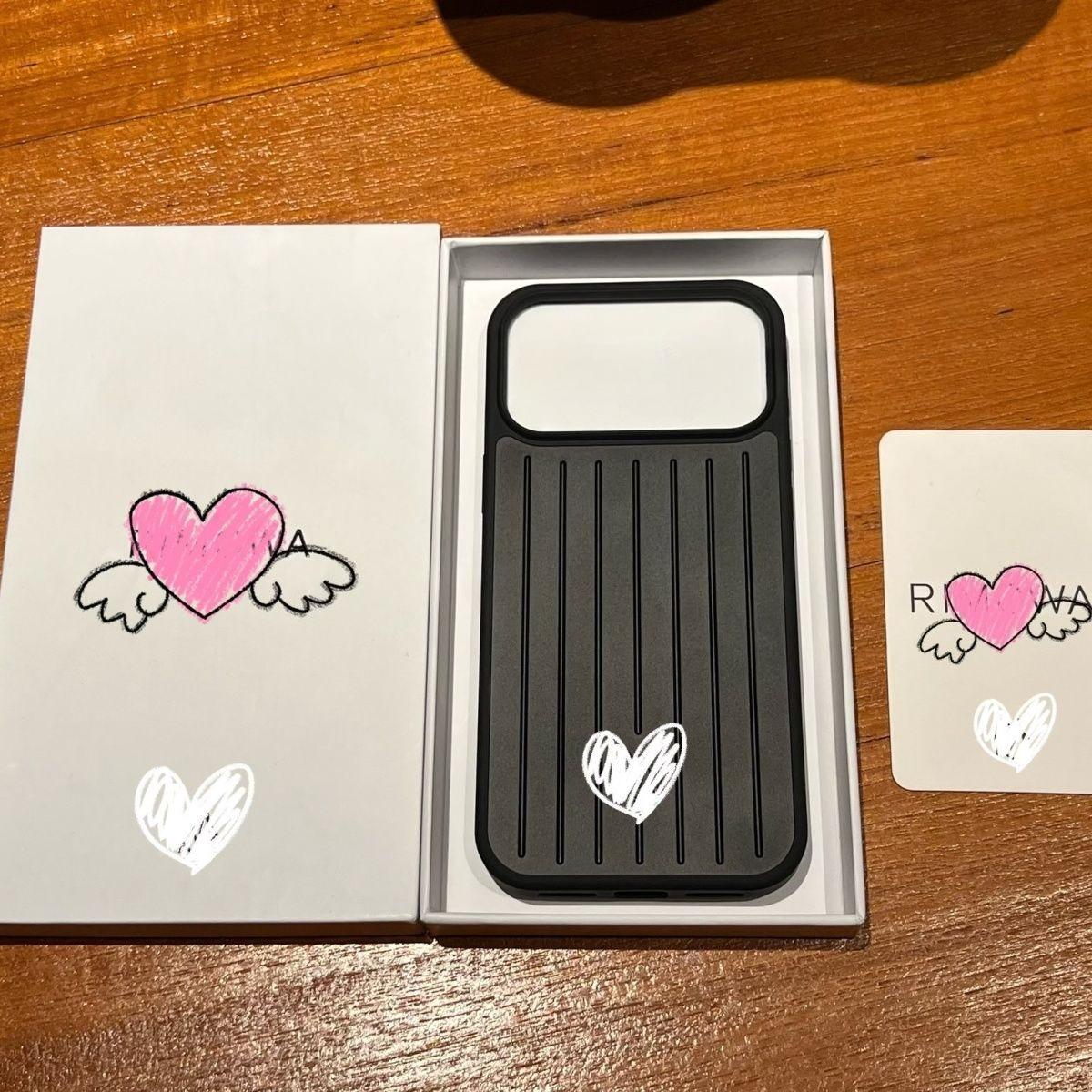 Luxus Originale Aluminiumlegierung Mit Einer Geschenkbox Handyhülle Für iPhone 17 Pro Max 16 15 14 13 Für RIMOWA 3D Wellenstreifen Business Gepäckabdeckung iPhone17 schwarz