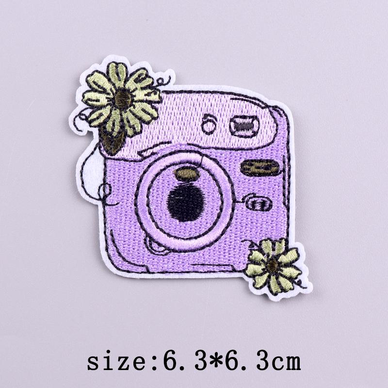 Lila Serie Patch Eisen auf Stickerei Patches für Kleidung Thermoadhesive Patches auf Kleidung Cartoon Buchstaben Patch für Kleidung