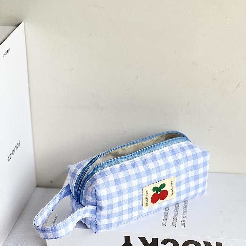 Neue Federmäppchen für Mädchen, niedliche Schachbrett-Stickerei, Stifttasche, tragbar, hohe Kapazität, Aufbewahrungstasche für Schreibwaren, Schulbedarf