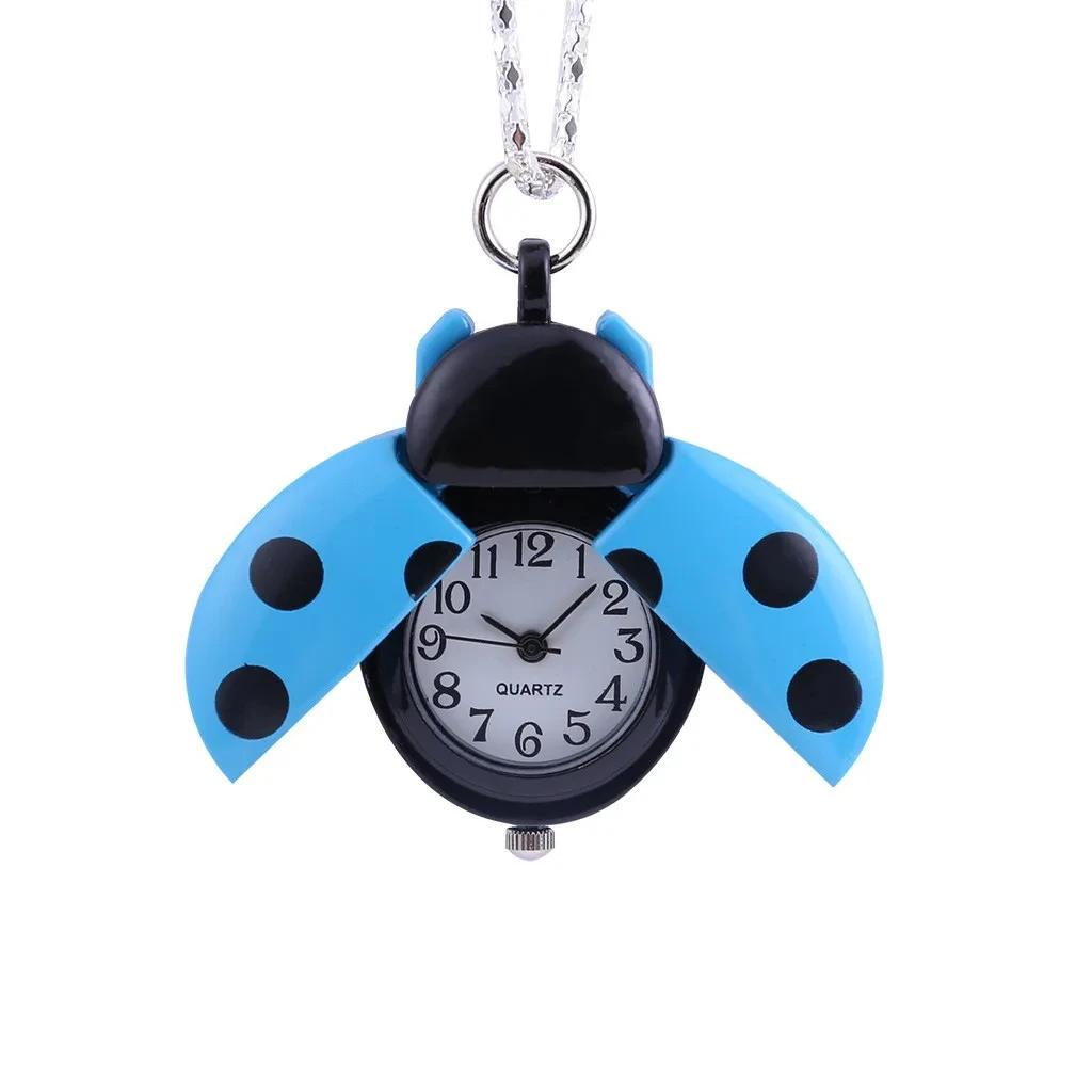 Neue Art und Weise nette kleine goldene Käfer-Taschenuhren mit Kette leichte Halskette Anhänger Uhr Erwachsene Kinder Marienkäfer-Uhr