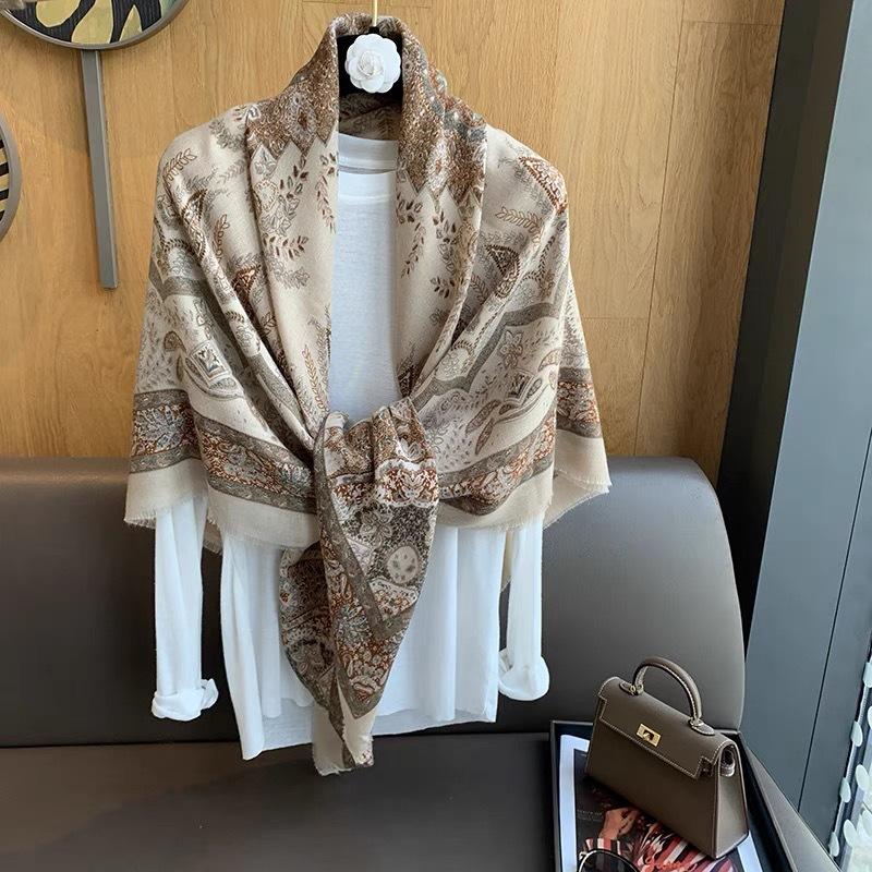 130*130cm Extra großer quadratischer Schal Modeschals Baumwolle und Leinen Handgefühl Schal Leichte Wickeltücher Halstücher für Damen 130*130cm beige