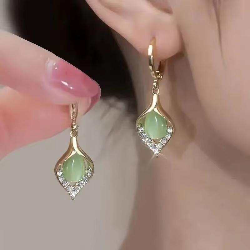 Neue Sommer Luxus Grüne Kristall Blume Ohrringe für Frauen Modische Personalisierte Täglichen Zubehör Party Schmuck Geburtstag Geschenke gray