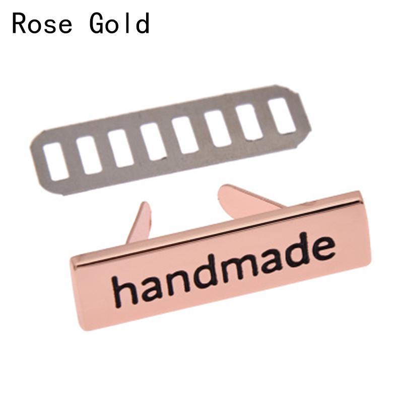 10 Stück handgemachte Ton-in-Ton-Rechteck-Metall-Geldbörsenetiketten zum Nähen von Taschen, Metalletiketten für DIY-Kleidung, Taschen, handgemachte Buchstaben zum Nähen rose gold