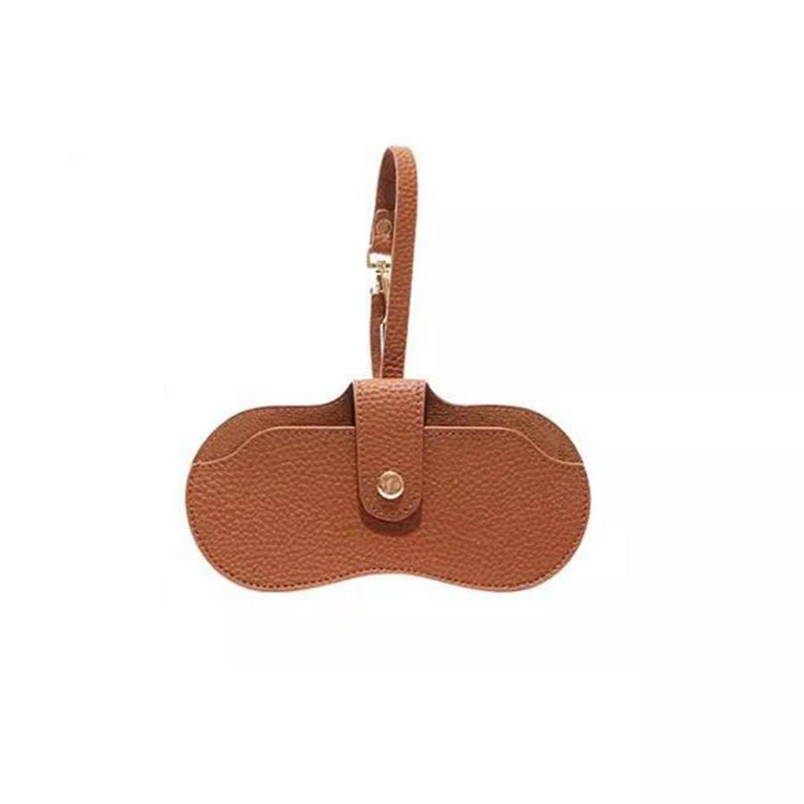 Tragbare Brillentasche aus PU-Leder für Damen und Herren, modisch, für Reisen, Sonnenbrillen, Schutzhülle, Anhänger, Organizer, Tasche, Brillenzubehör braun