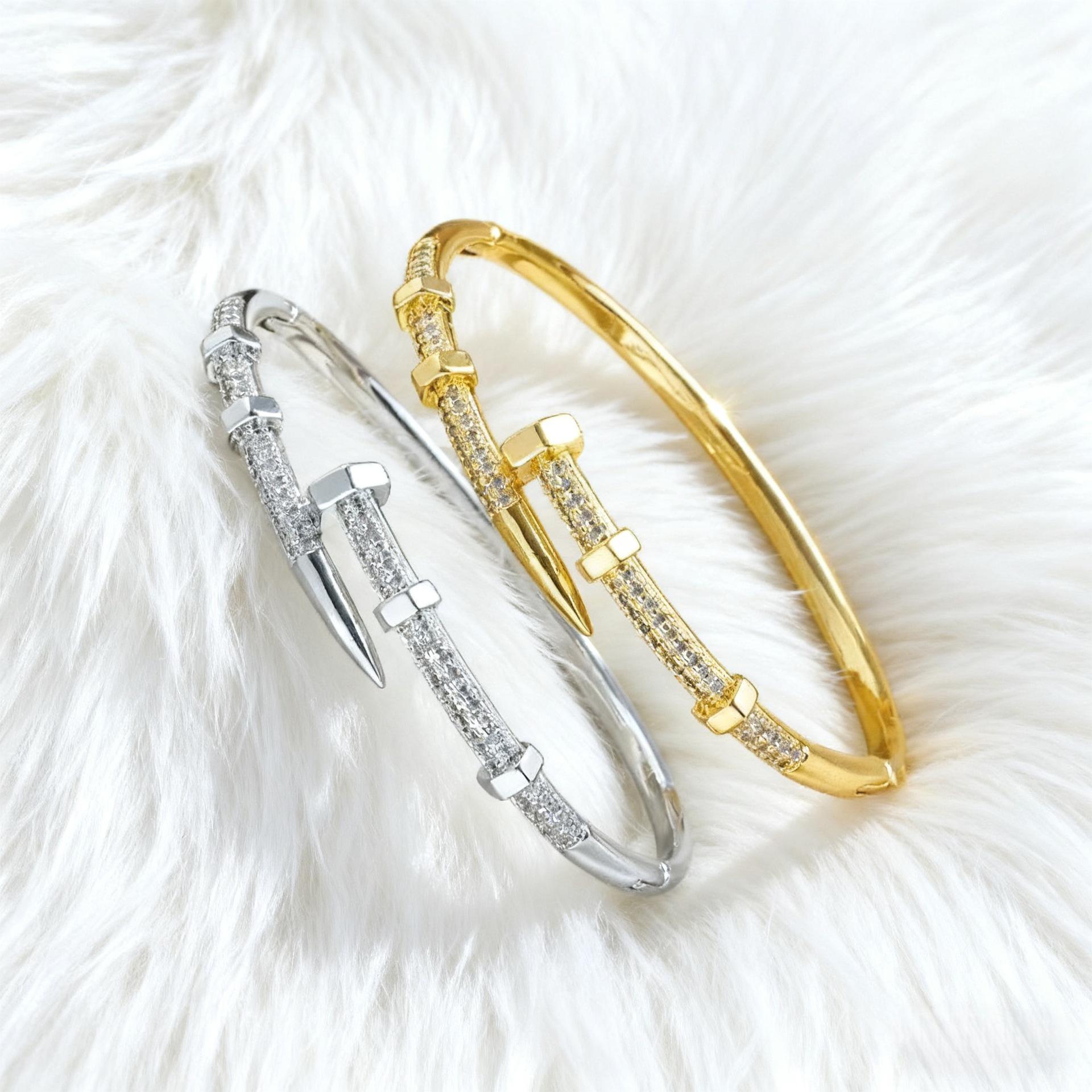 Zirkon-Nagelarmband im Cartier-Stil: Damen Koreanische Mode Voll Diamant Bambus Armreif silber