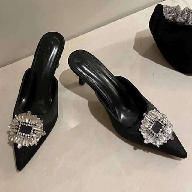 Sommer Mode Luxus Frauen 7cm High Heels Hausschuhe Dame Fetisch Strass Low Heels Hausschuhe Mule Sonne Blume Kristall Schuhe 37