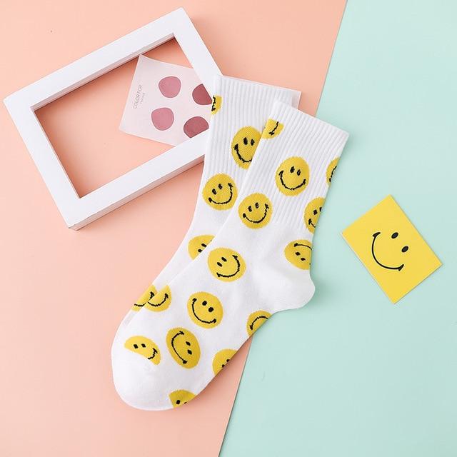 Smiley Socken Frauen Drucken Koreanischen Stil Harajuku Kawaii Lustige Glückliche Crew Socken Nette Lächeln Frau Socken Calcetines Skarpetki Damskie