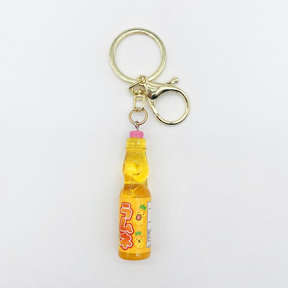 Japanische Murmeln Wackel Soda Schlüsselanhänger Miniatur Soda Getränk Anhänger Taschenzubehör Pineapple