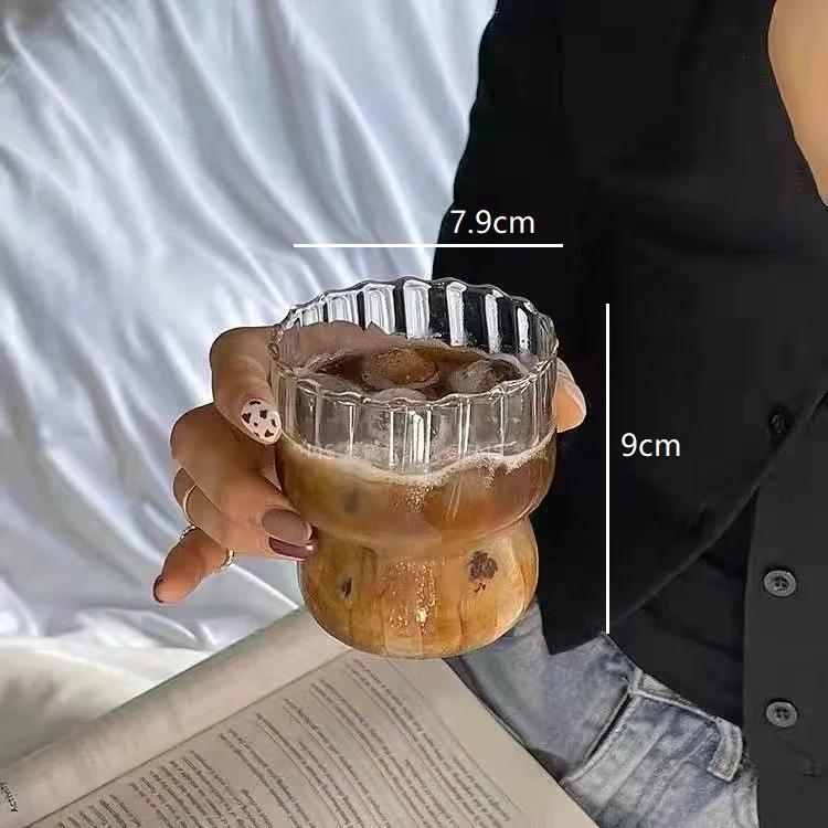 4Style Hitzebeständiges Rippen-Kaffeeglas Wasserbecher Vertikale Streifen Teebecher zum Trinken von Milch, Bier, Wein, Saft, Becher-Set Geschenk 1PCS brown
