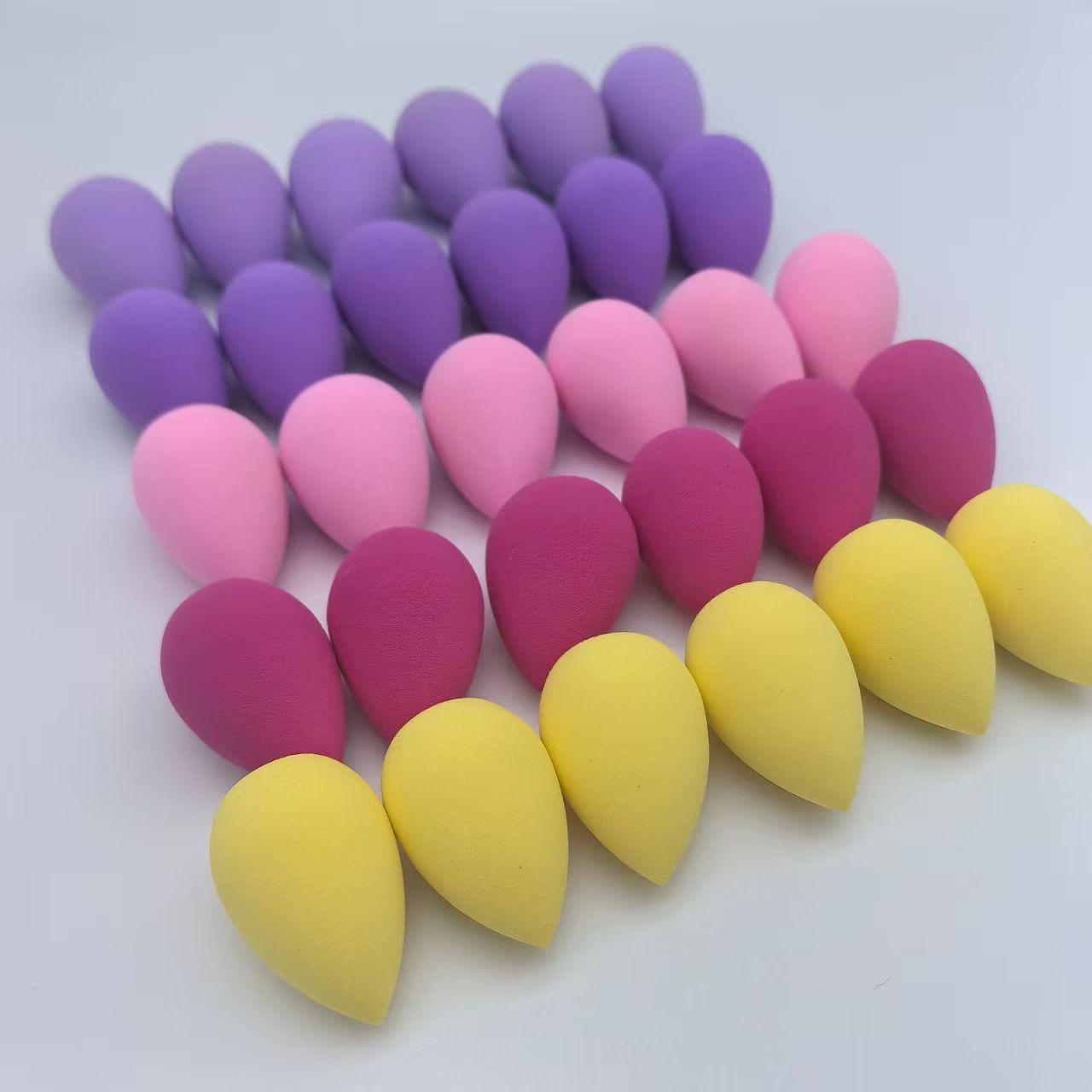 Mini-Make-up-Schwämme - Nicht klumpende Wassertropfen-Puffs, Hydrophile Make-up-Werkzeuge ohne Latex Random Color