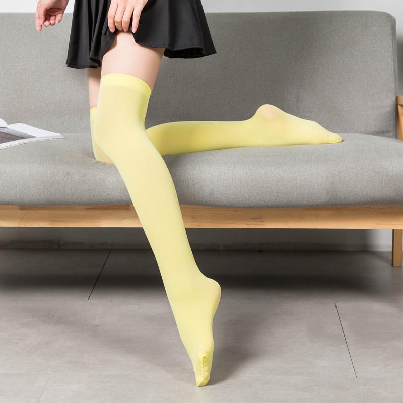 Grenzüberschreitende weiße Seiden-Kniestrümpfe Hoher Schaft Jk Strümpfe Sommersocken Damen Mittelhohe Socken Dünne Socken Frühling und Herbst Weiße Waden calf socks