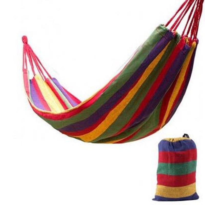 Camping Hängematte Doppel Tragbare Hängematte mit 2 Bindegurten Bunte Streifen Tuch Hängematte für Indoor rot