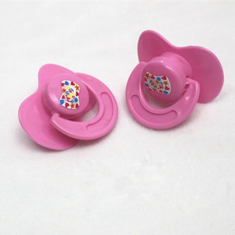 1PC Schöne Puppe Schnuller Puppe Spielen Haus Liefert Dummy Nippel Windel Hosen Tragen rosa
