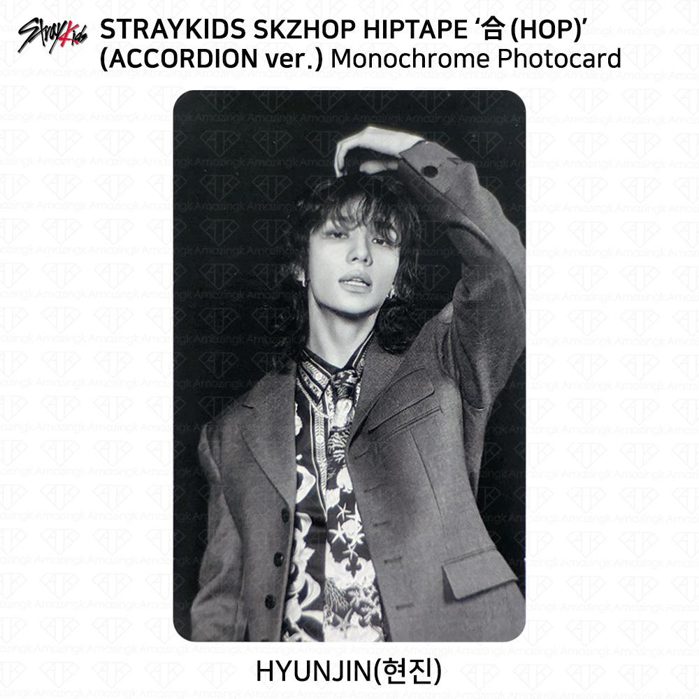 Stray Kids SKZHOP HIPTAPE HOP Akkordeon Offizielle Fotokarteneinheit Monochrom Hyunjin- Accordion ver #3